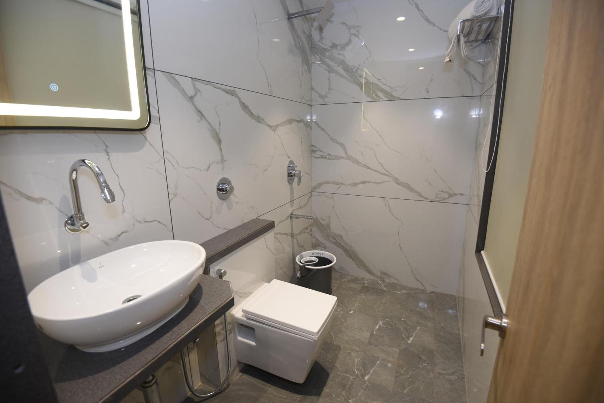 Vishnu Krupa Executive Rooms Virār Eksteriør bilde