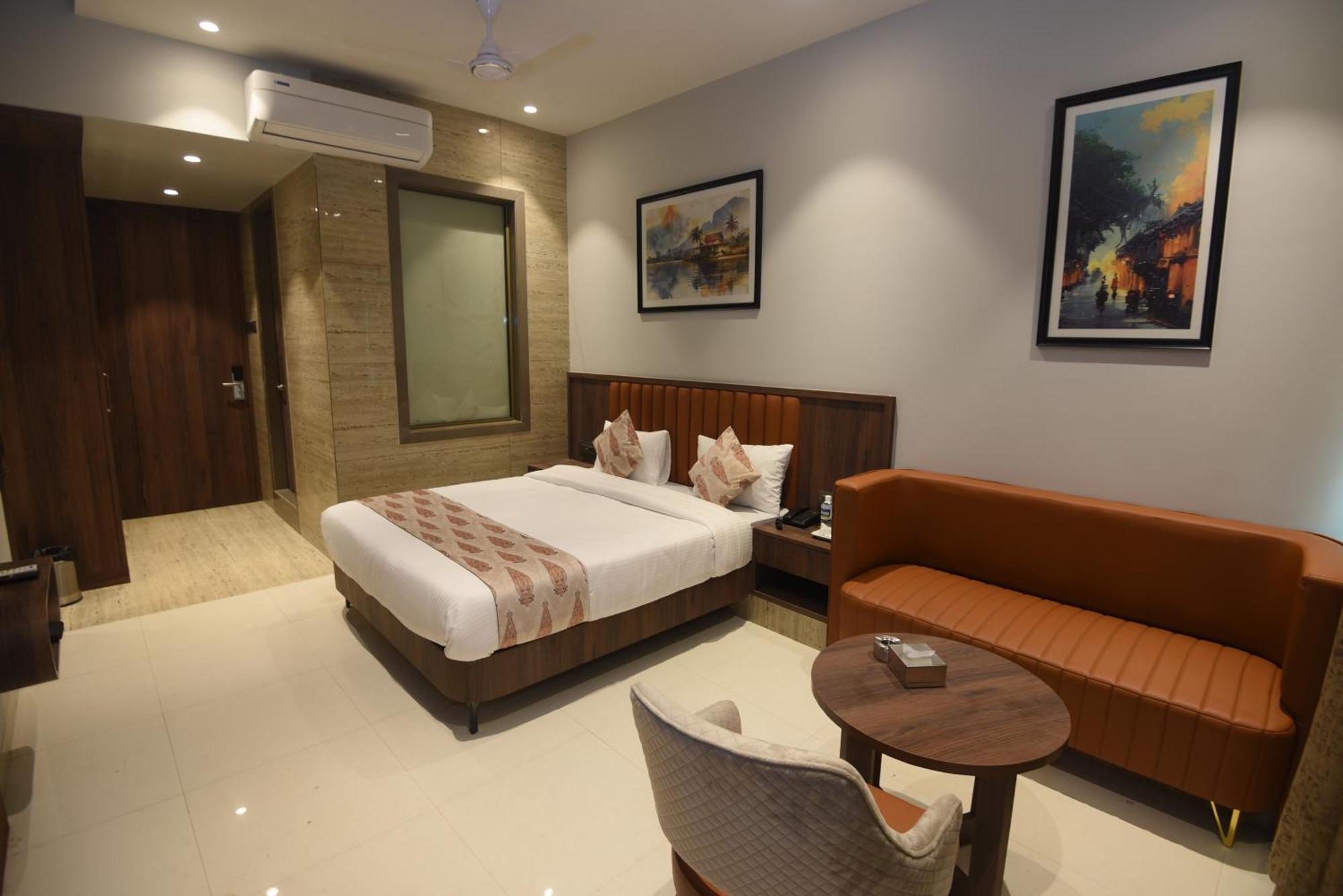 Vishnu Krupa Executive Rooms Virār Eksteriør bilde